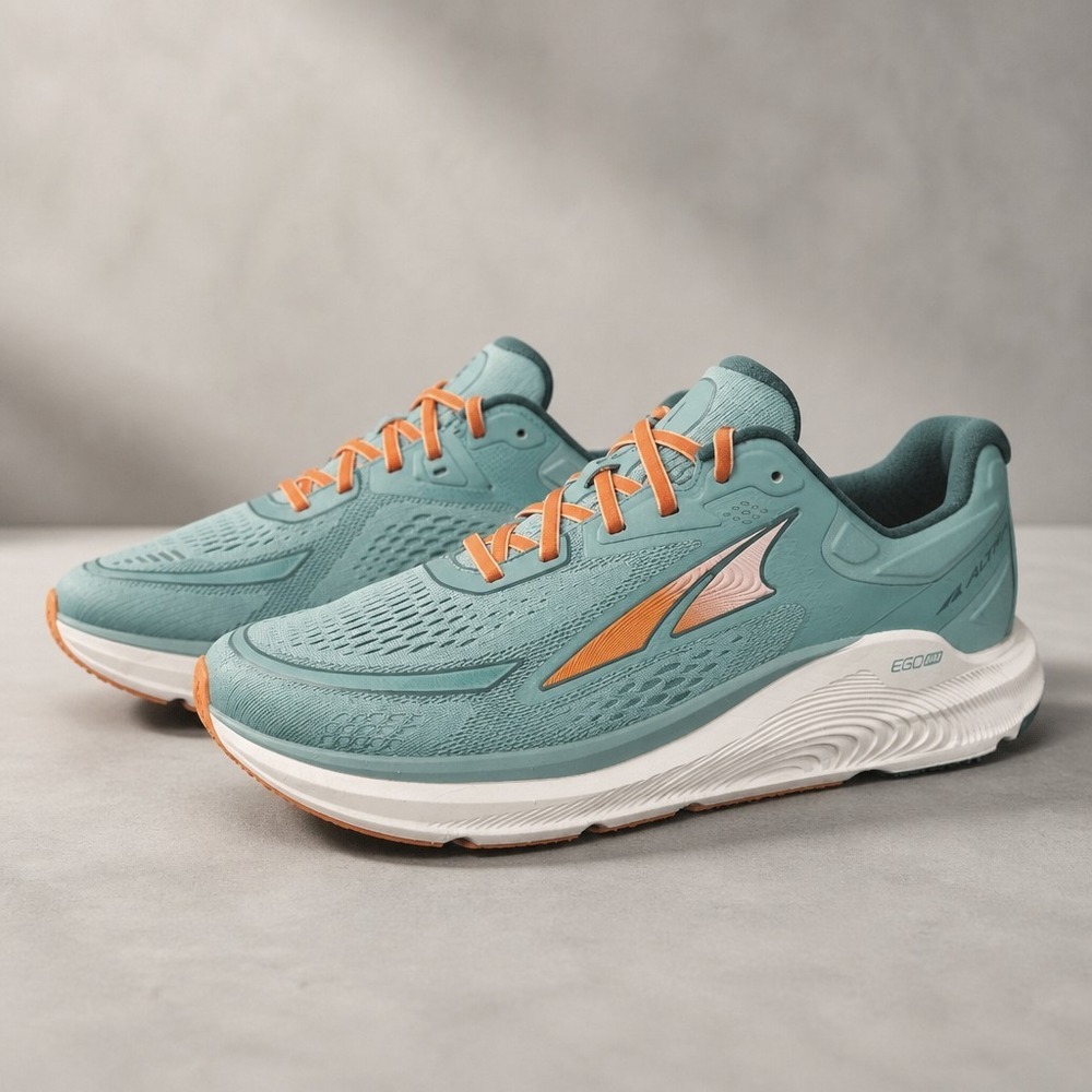 ALTRA Paradigm 6 Women's Running Shoes, Dusty Teal, 9 US - USED